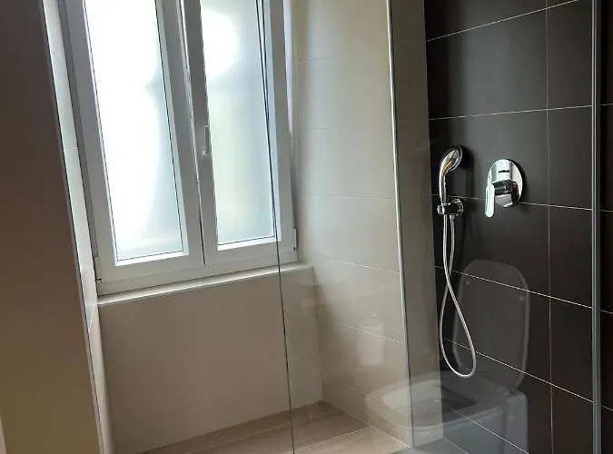 Sobe Rumore * Labin (Istria)